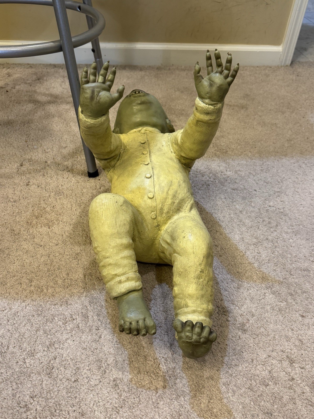 Spirit Halloween 2009 Zombie Babies Creeping Tommy