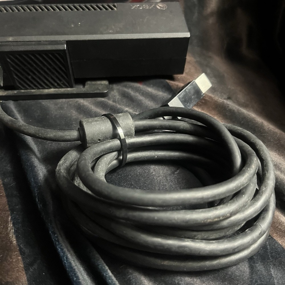 Microsoft Xbox One Kinect Sensor Bar Black Model 1520 Pre Owned Untested