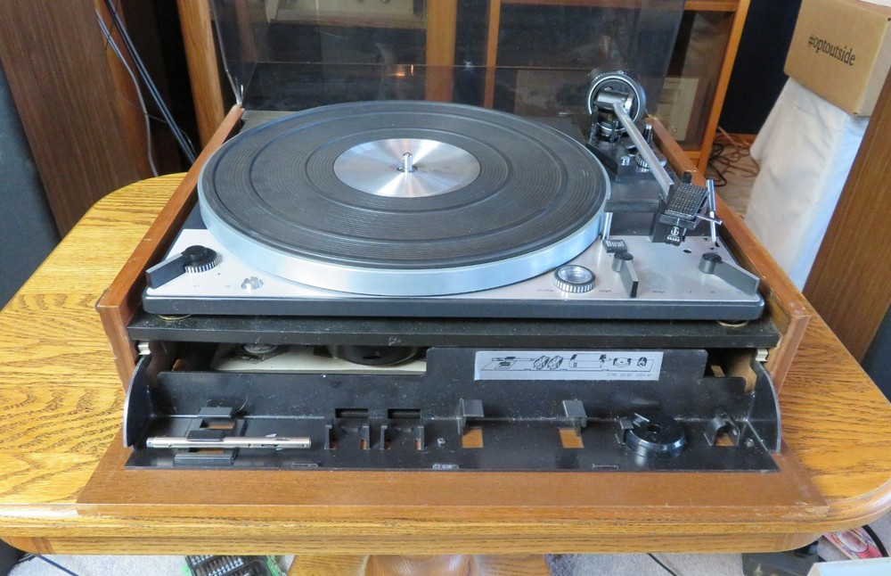 DUAL 1229 Quality Vintage Turntable VG Needs Service
