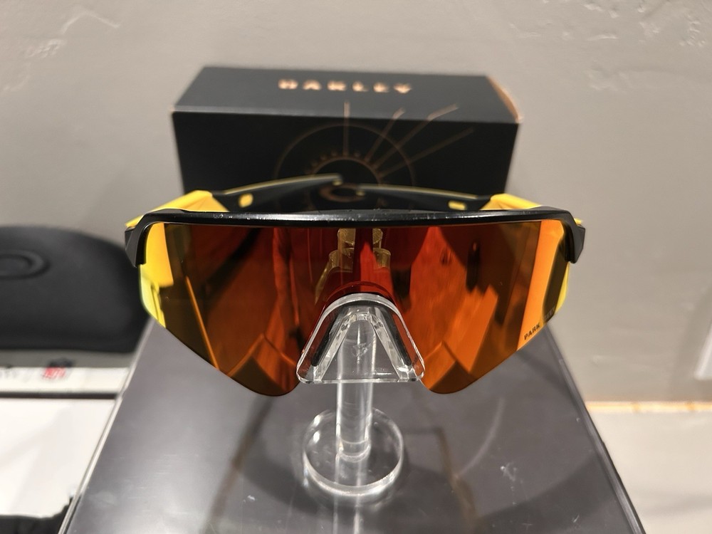Oakley Custom Sutro Lite Sweep with Prizm Ruby