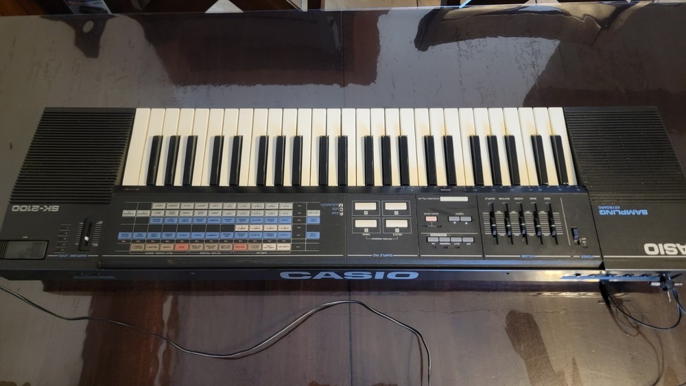 Casio SK-2100 Sampling Keyboard, Vintage Casio Sampling Keyboard
