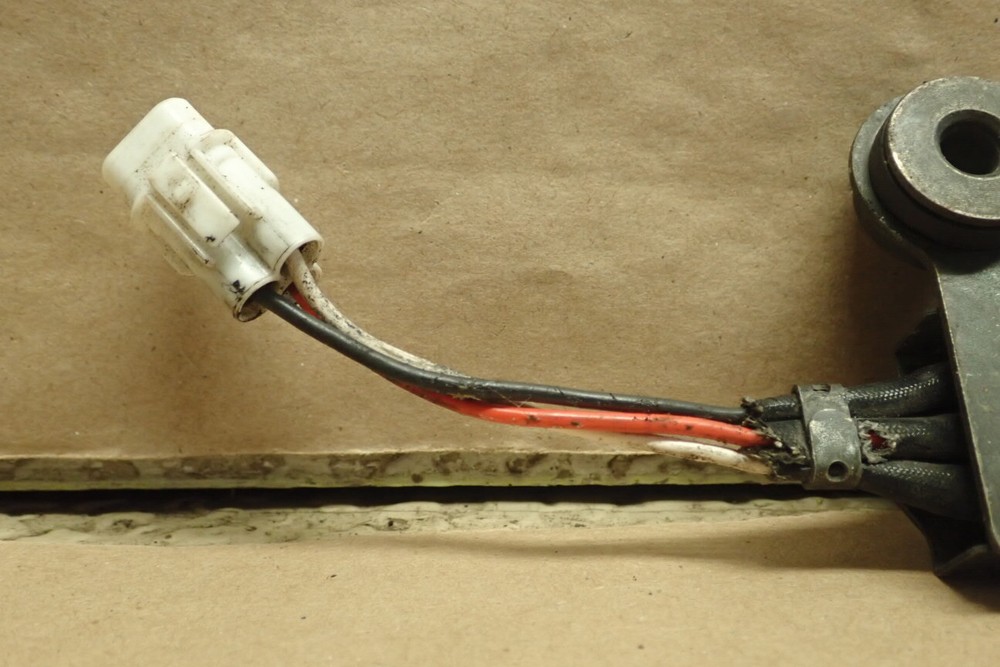 2001 SUZUKI GSXR 750 SENSOR