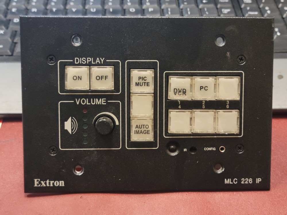 USED WORKING Extron MLC 226 IP MediaLink Controller  (C1-4B)