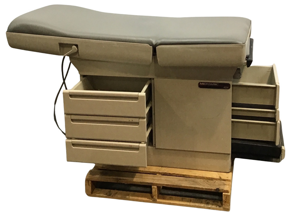 MIDMARK 404 EXAMINATION TABLE !