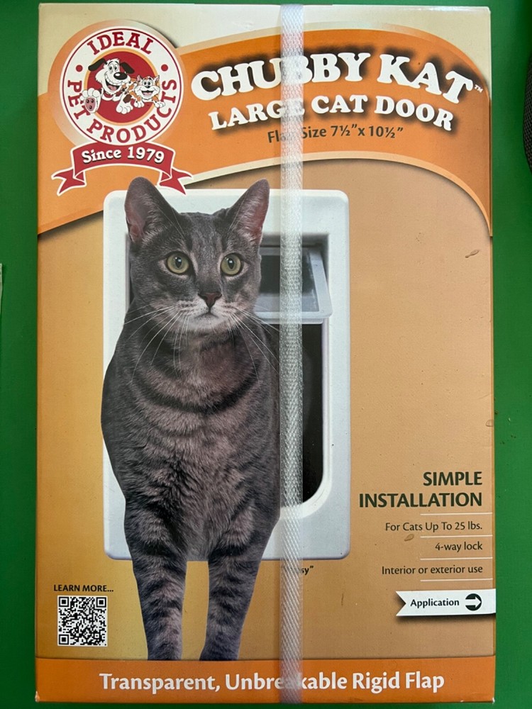 CHubby Kat  large cat door new unopened box