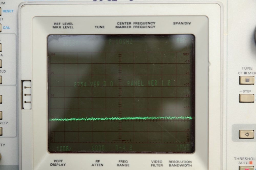Tektronix 2754P Spectrum Analyzer As Is