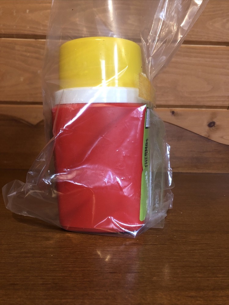 KISS 1977 LUNCHBOX THERMOS