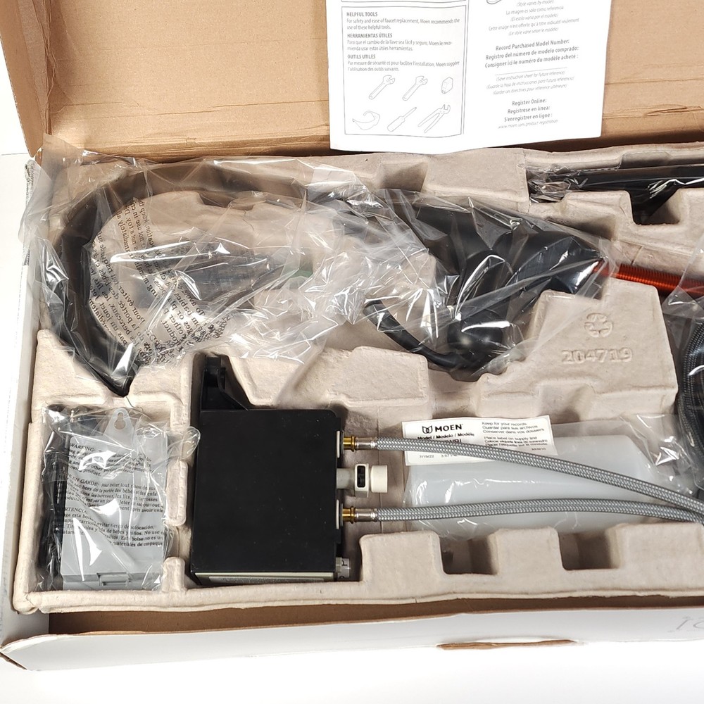 Moen 87014EWBL Touchless Wave Pull Down Kitchen Faucet Matte Black READ