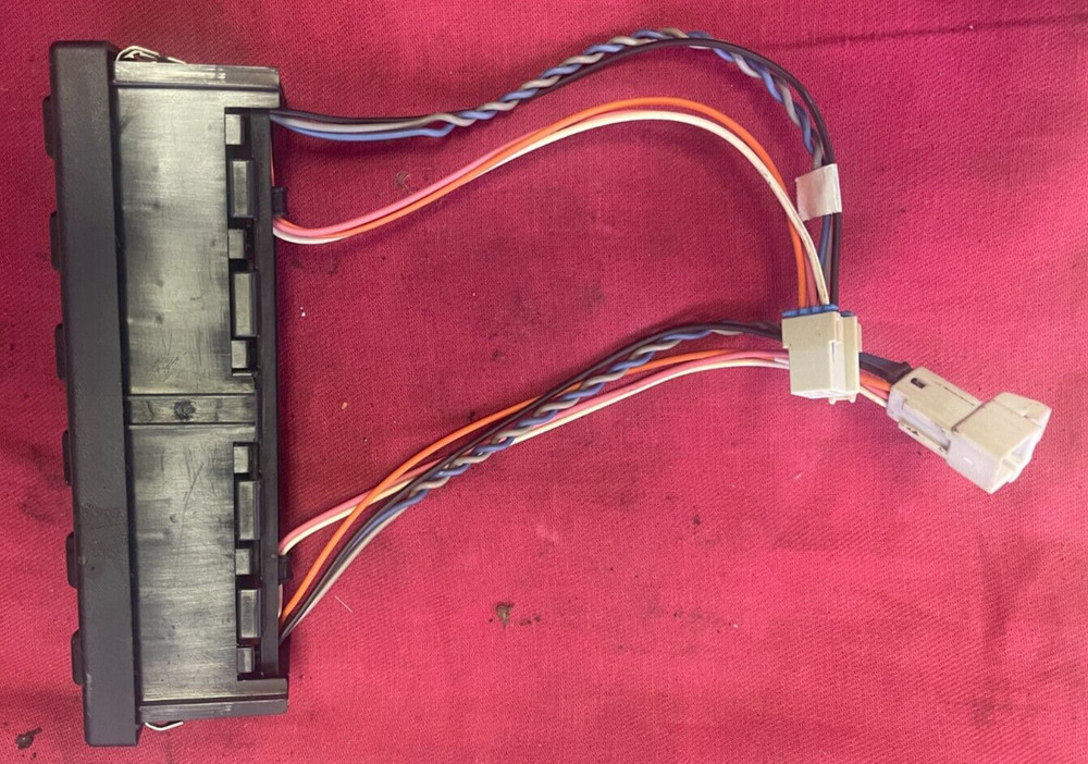 International PROSTAR SWITCH PANEL Dash Panel - 2600384C91, 32237-101