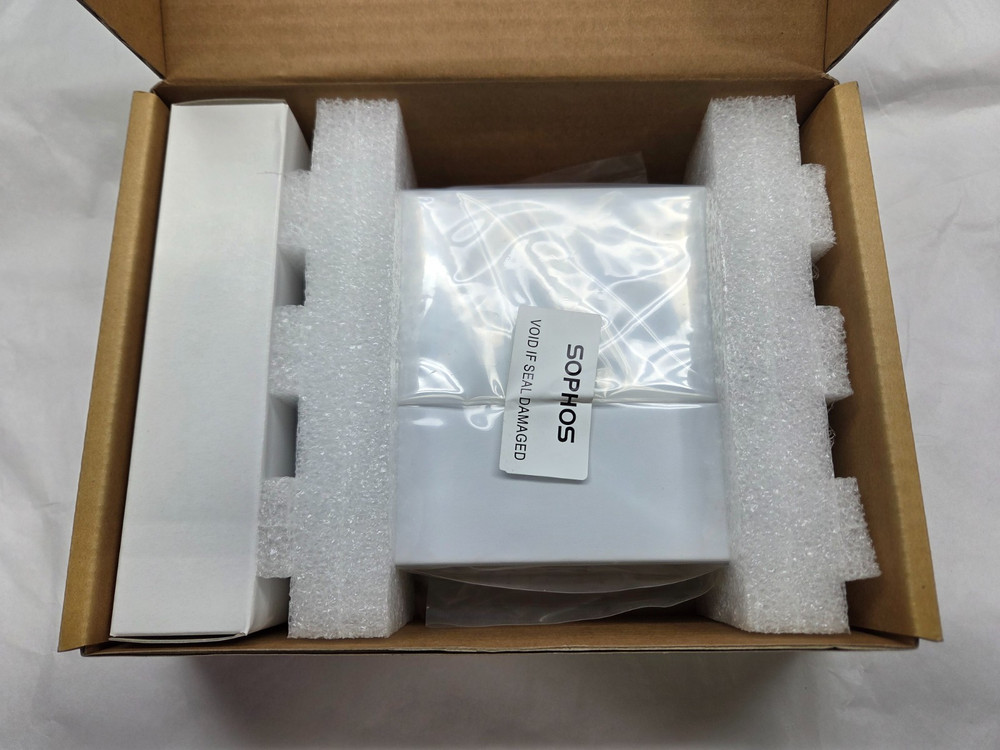 Sophos RED 15 Network Security Firewall Appliance