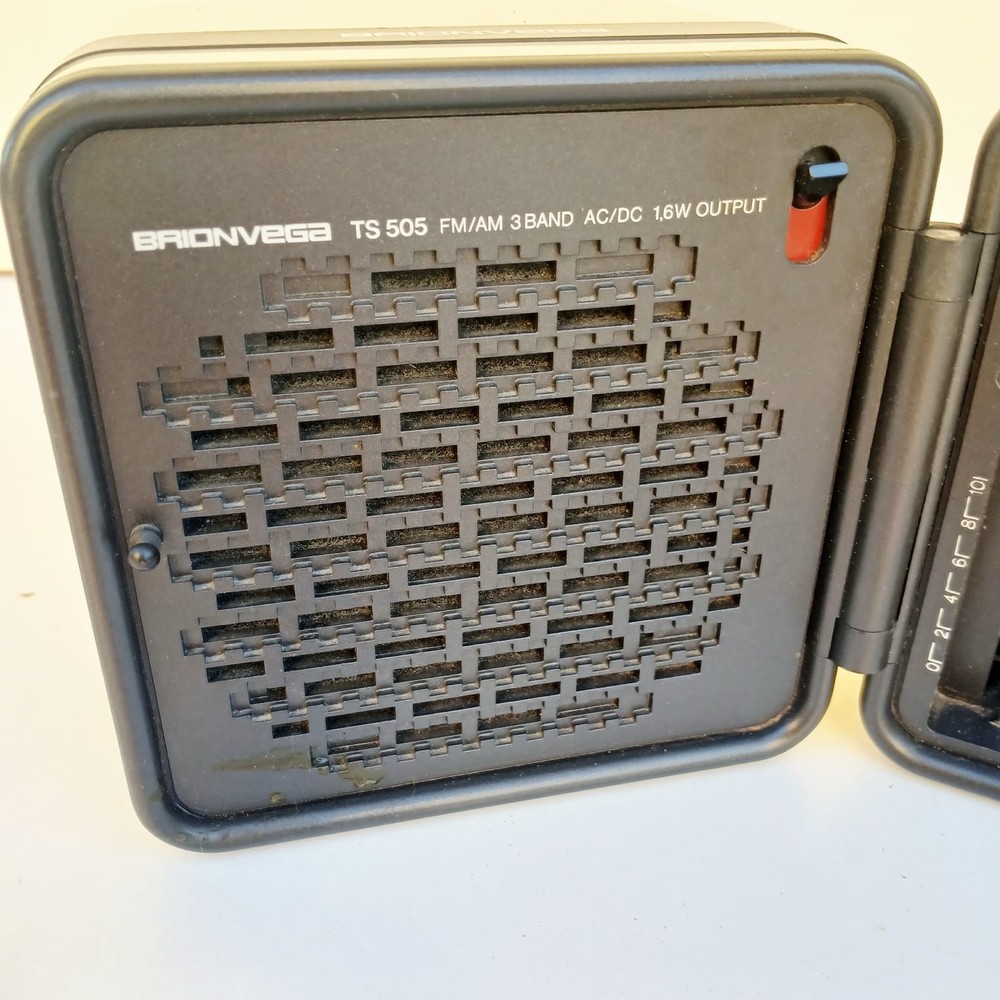 Brionvega Cube Radio