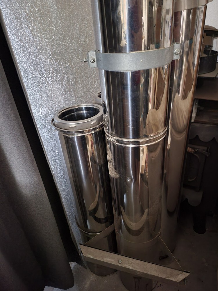 Wood Stove With Pipes