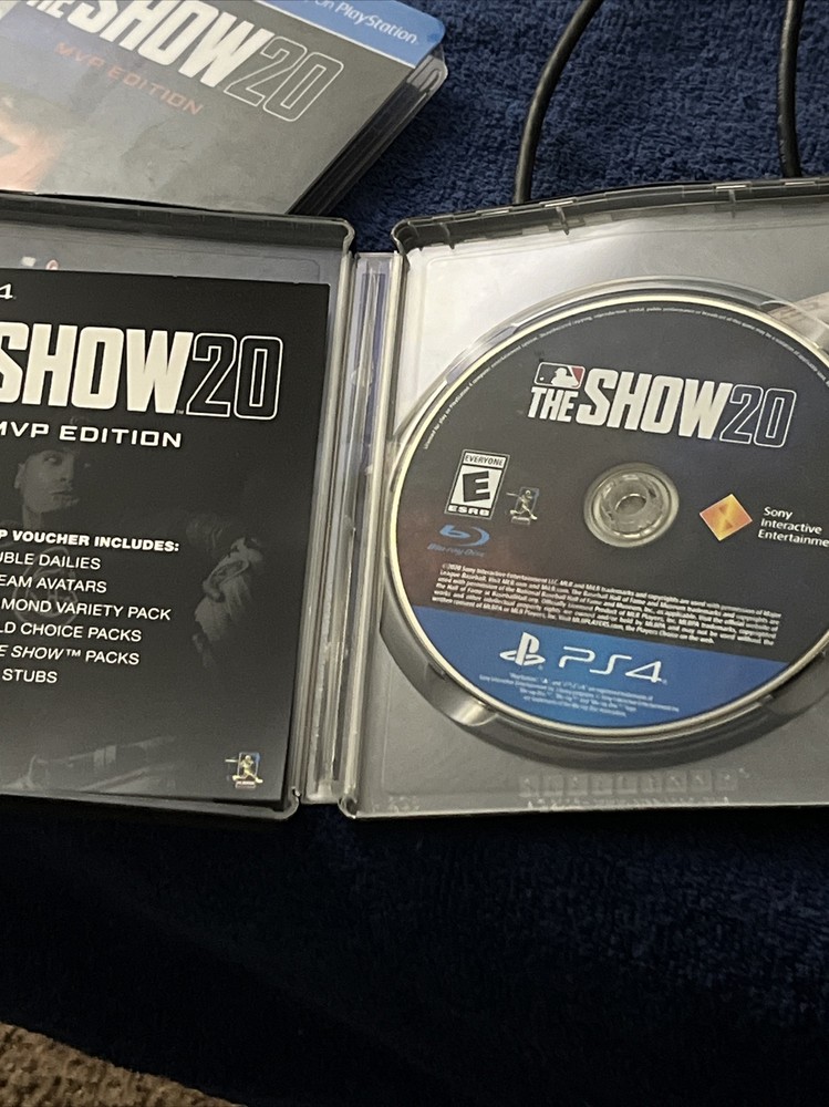 ps4 1tb bundle 2 Controllers All Cords And Multiple Games