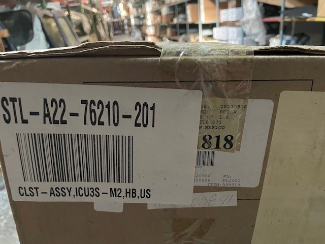 FREIGHTLINER M2 INSTRUMENT CLUSTER A22-76210-201