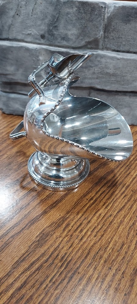 Silver Sugar Shuttle