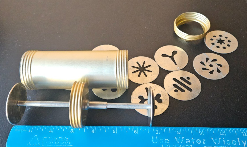 COOKIE / NOODLE PRESS. ATECO 9 PC. VARIATIONS.
