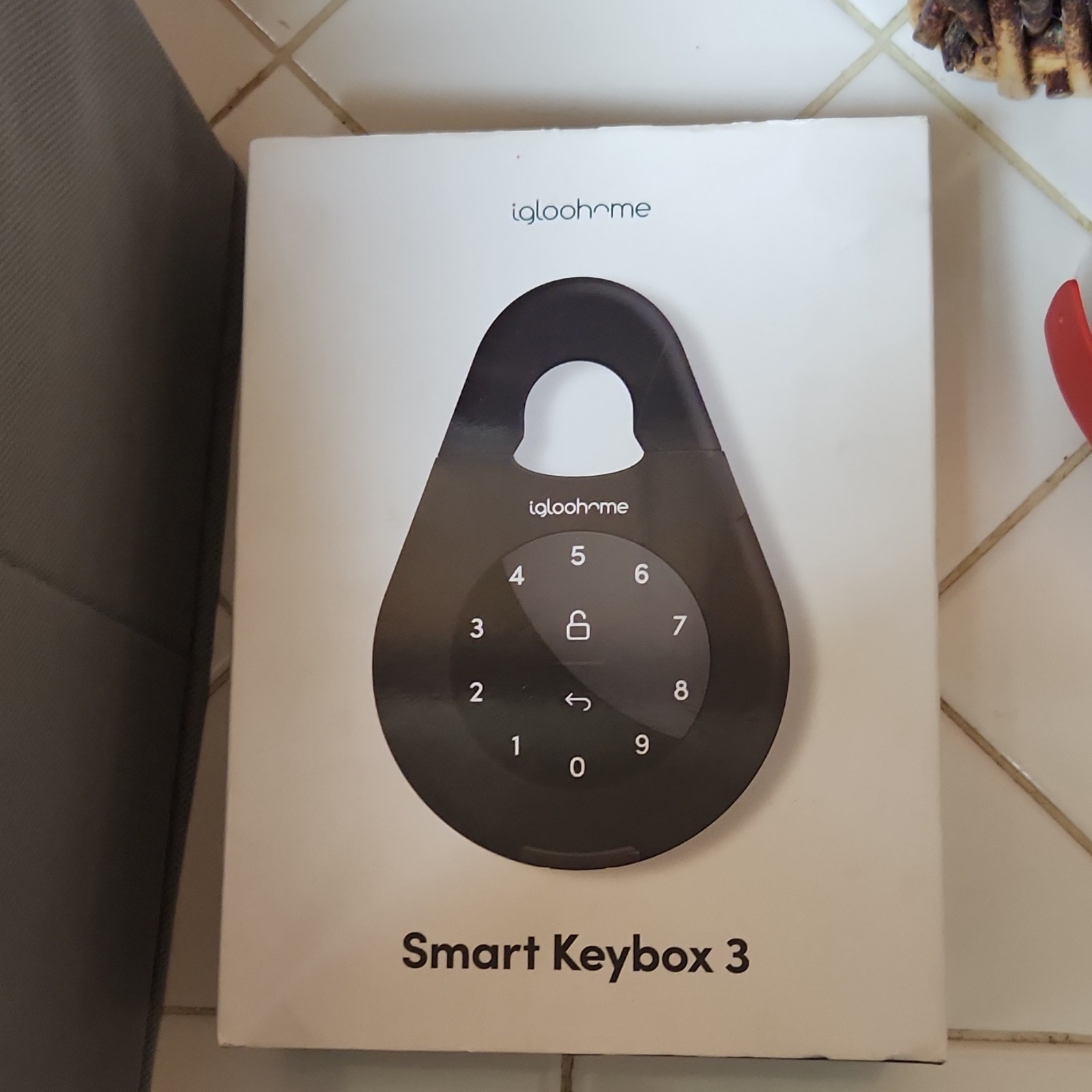 igloohome Smart Keybox 3 Weather-Resistant Key Safe Keypad Black