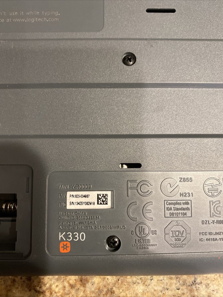 Logitech K330 Wireless Desktop Keyboard INCLUDES RECEIVER- Tested and Working