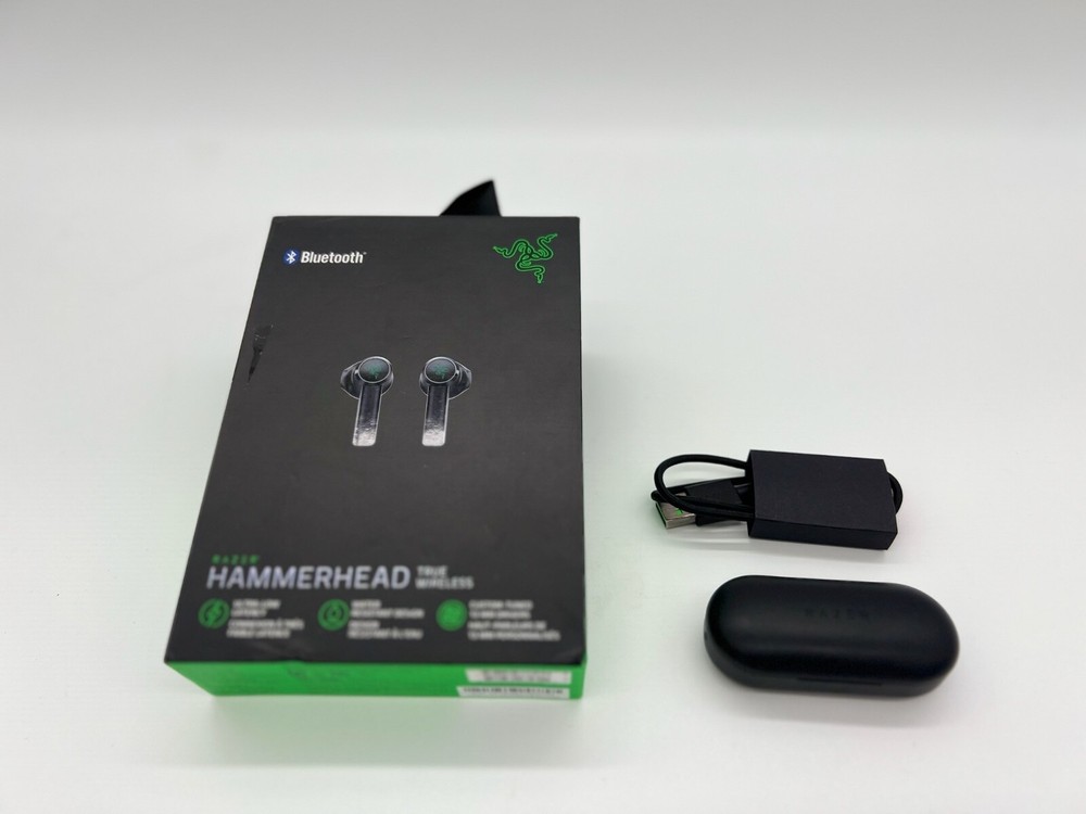Razer Hammerhead True Wireless X Bluetooth Gaming Charging Case, Cable