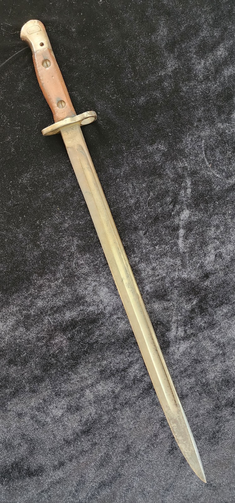 WW1 1907 Wilkinson British Bayonet - 1917 Dated