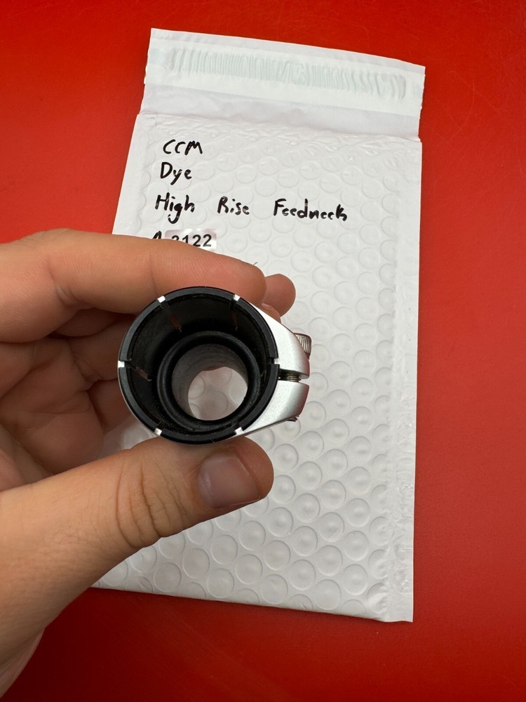 CCM Dye High Rise Feedneck