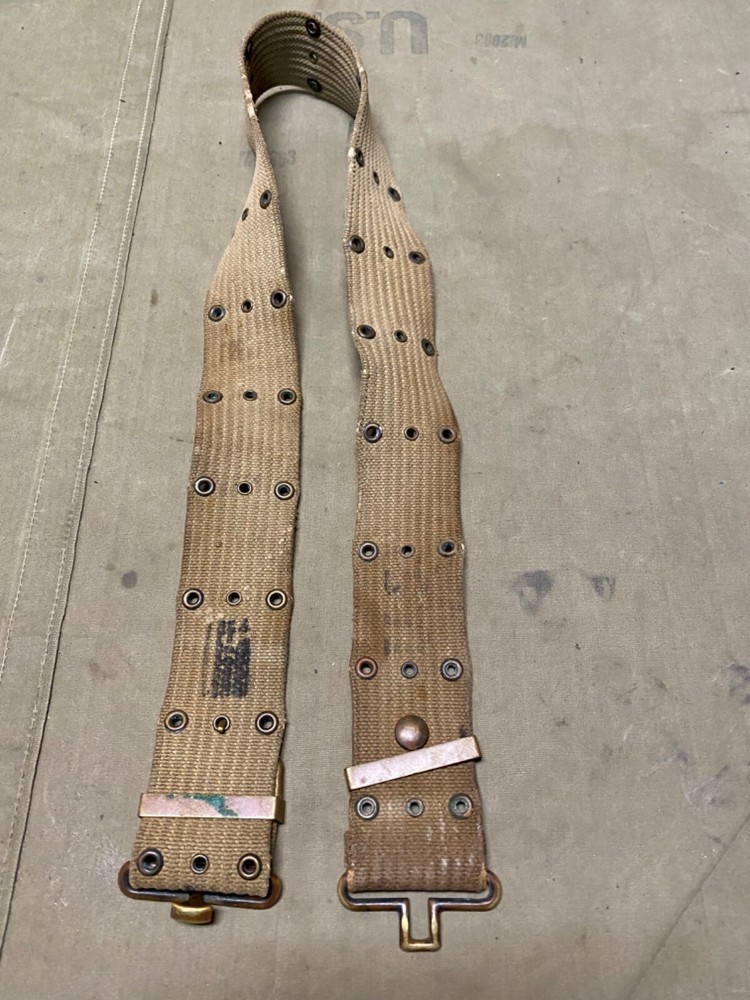 ORIGINAL WWII US ARMY M1942 PISTOL AMMO EQUIPMENT FIELD BELT-OD#3