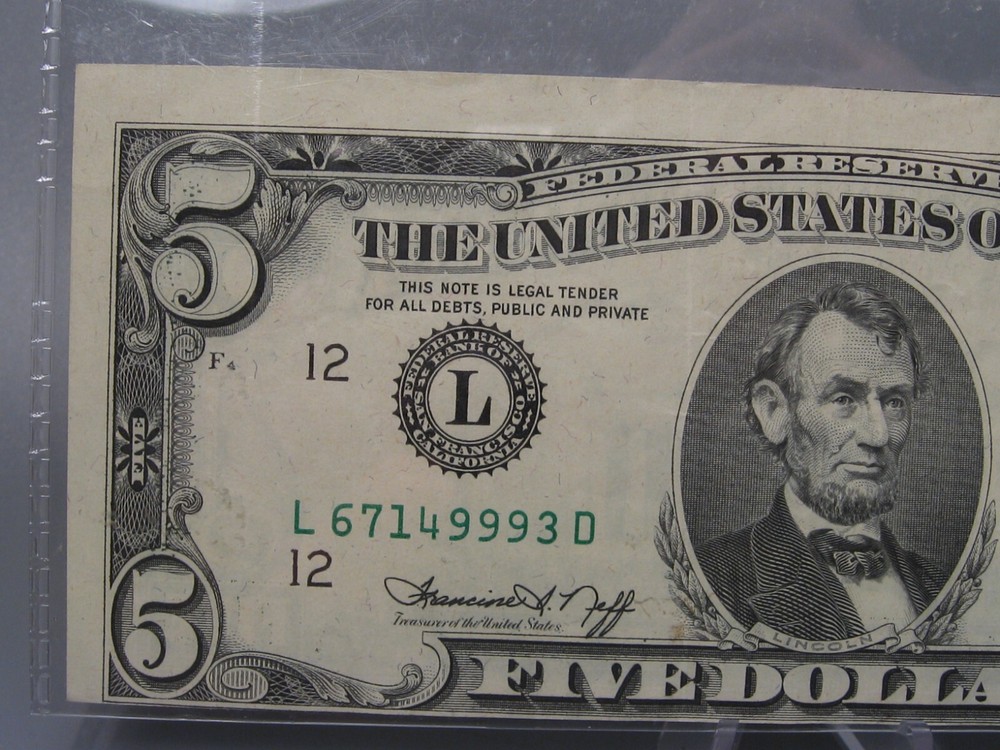 ERROR Note: 1974 $5 FRN Note. 2nd Print Shift Off-Center Error.