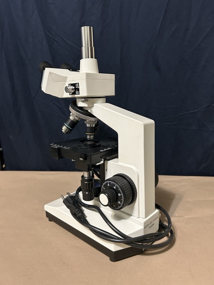 OMANO OM88 1600x Compound Microscope