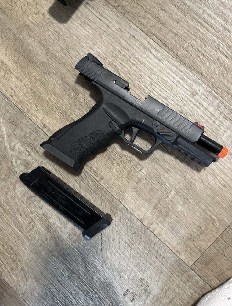 airsoft guns