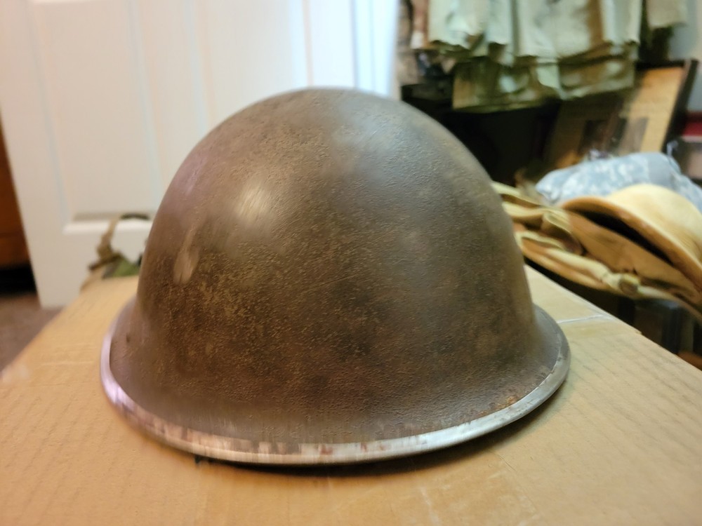 Late Ww2 To Post War British Mk4 Turtle Shell Helmet