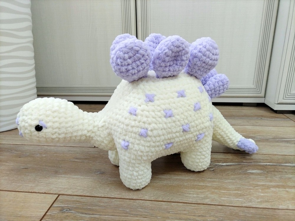 Stegosaurus Crochet Pattern | Dinosaur Amigurumi Plush | Beginner Tutorial