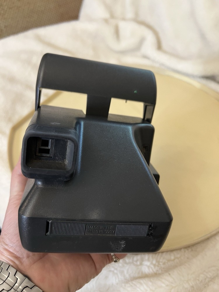 Vintage polaroid one step close up camera, NOT TESTED
