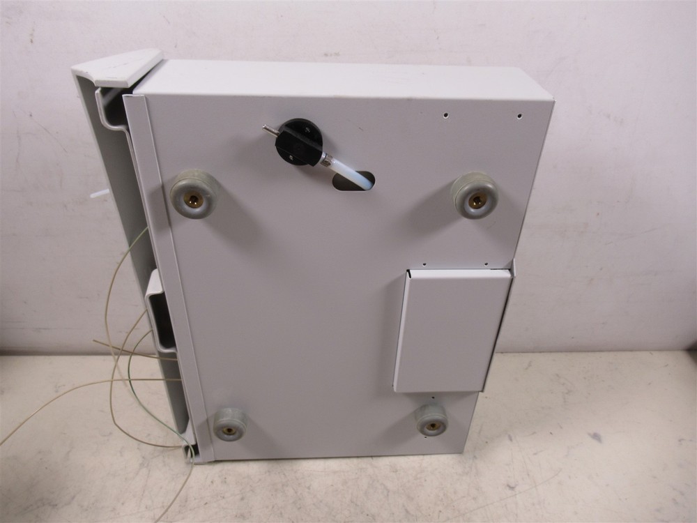 Dionex Solvent Rack SOR-100A-6 HPLC Laboratory Device