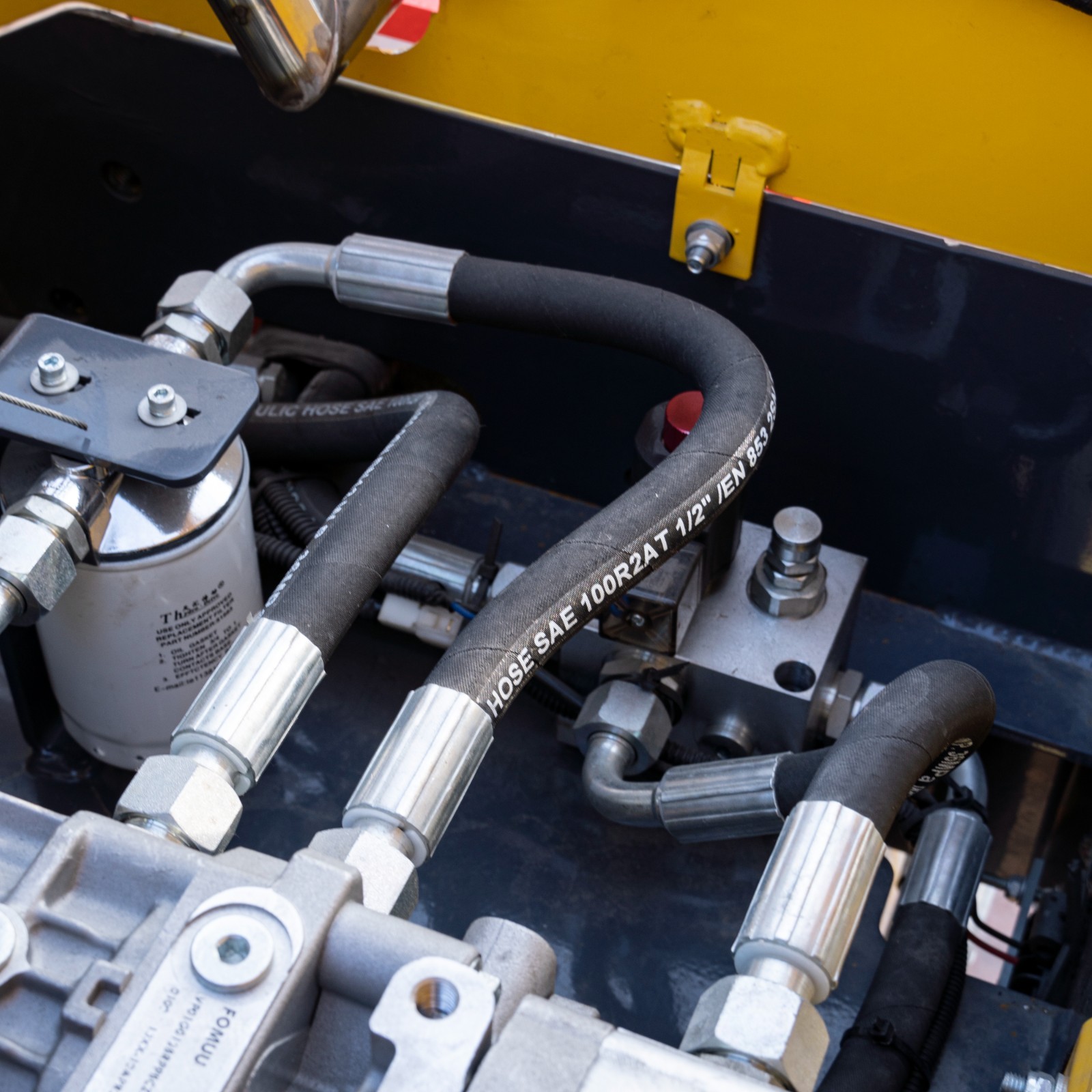 TYPHON FURY 15 Mini Road Roller 1.5Ton 13.5 hp B&S Gas Engine Hydraulic Steering