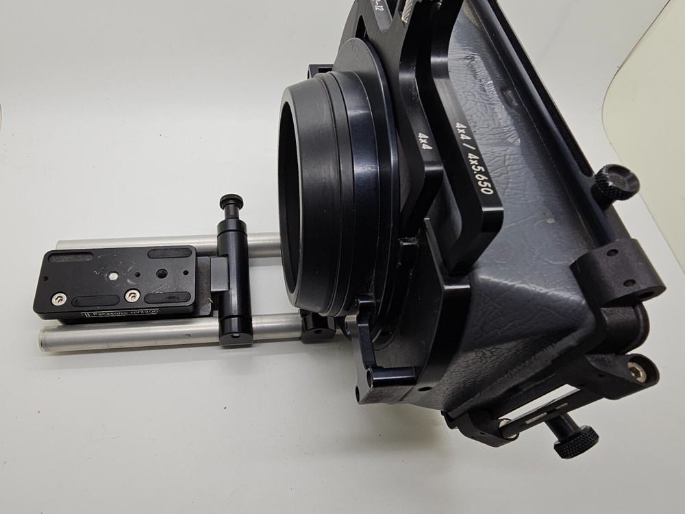 Chrosziel MB-450-01 Matte Box w/ rods, base plate.