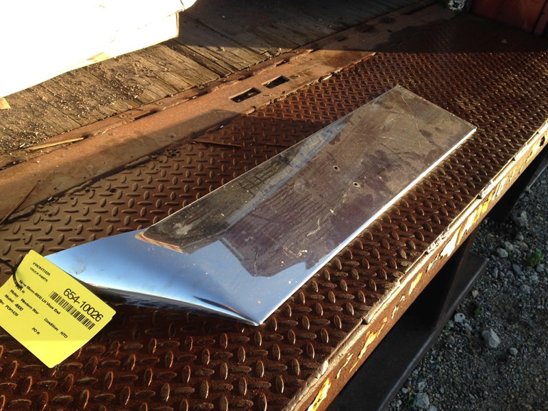 Western Star 4900 Visor (654-10061)