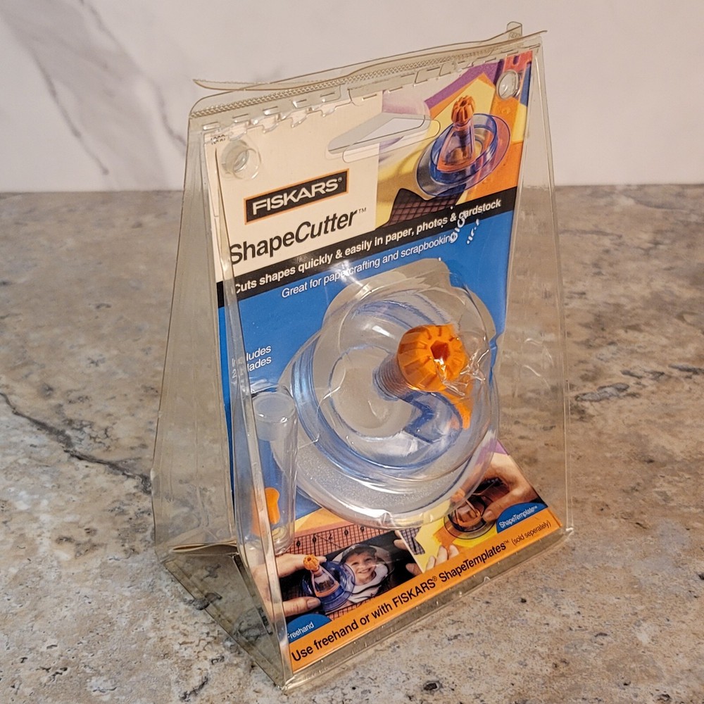FISKARS SHAPECUTTER CRAFTING TOOL - SEALED