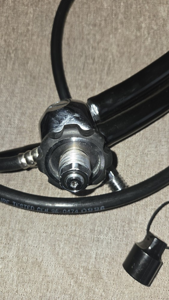 Oceanic Prodigy Computer Console & US DIVERS Micra Regulator Dive Set