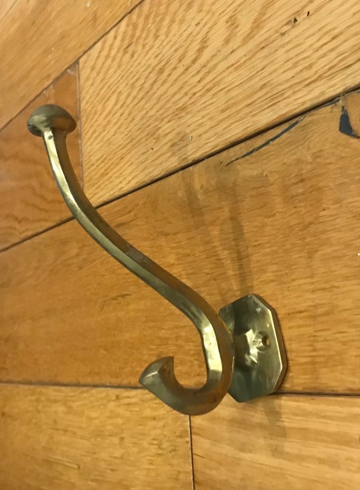 Brass Hat & Coat Hook Peg Wall Door Robe Clothes Hanger - Ref 2- (YX3)