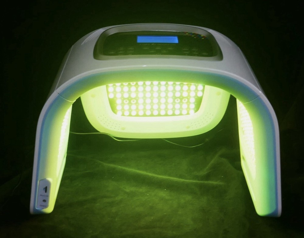 Professional German LED with Microcurrent Therapy by Glownar/Light Quantum