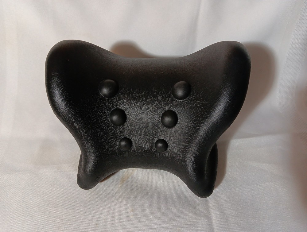 C-Shaped Cervical Traction Device - Excellent Condition!! Black