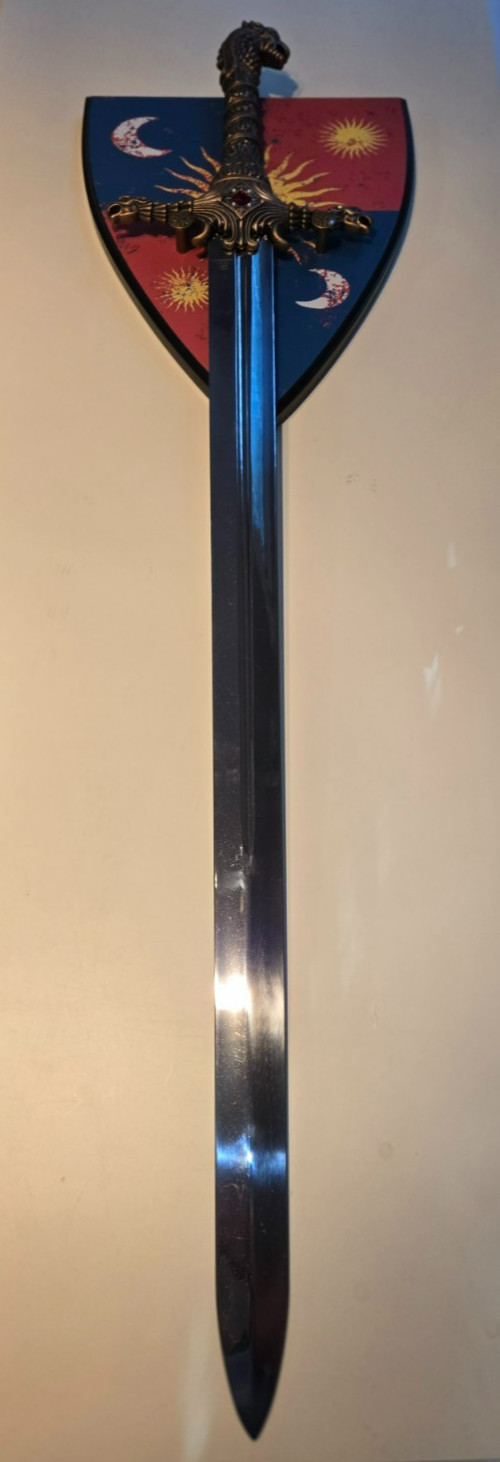 Game of Thrones Brienne of Tarth Valyrian Steel OATHKEEPER Sword Replica w/Boxes