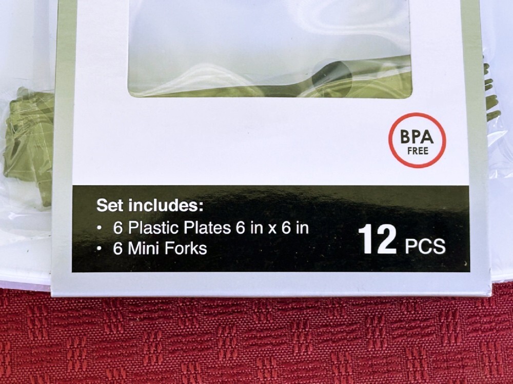 Jacent Appetizer Set with 6 Mini Forks and 6 Plastic Plates 6" x 6"