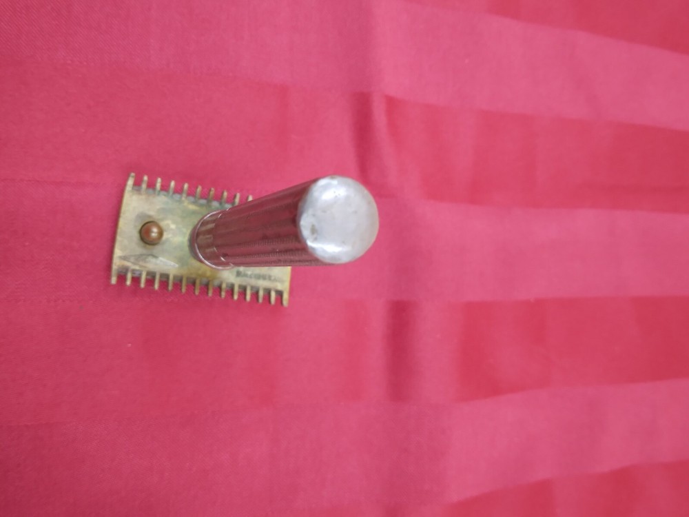 Vtg Gillette Brass Head Comb Safety Razor