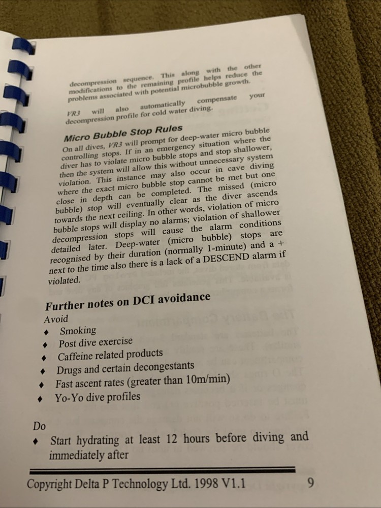VR3 Scuba Decompression Computer Multi gas Multimode Operators Manual V1.1