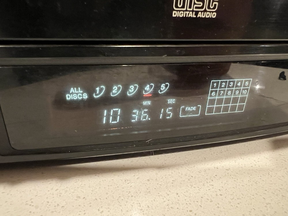 SONY CDP-C322M 5 Disc Carousel CD Player Deck High Density Linear NoRemote WORKS