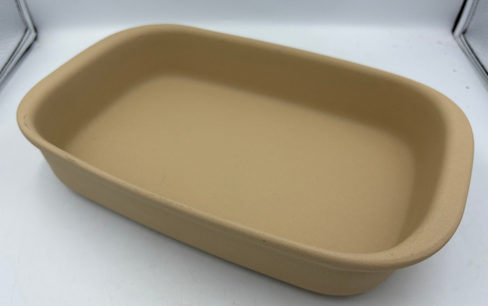 Pampered Chef Rectangular Baker 9”x 13” Stoneware #1430 with Cookbook