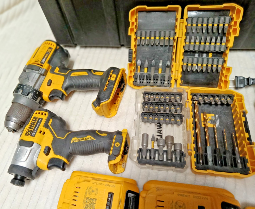 DeWalt Toughsystem Modular Cordless Tools Toolbox Backpack Contractors Combo Set