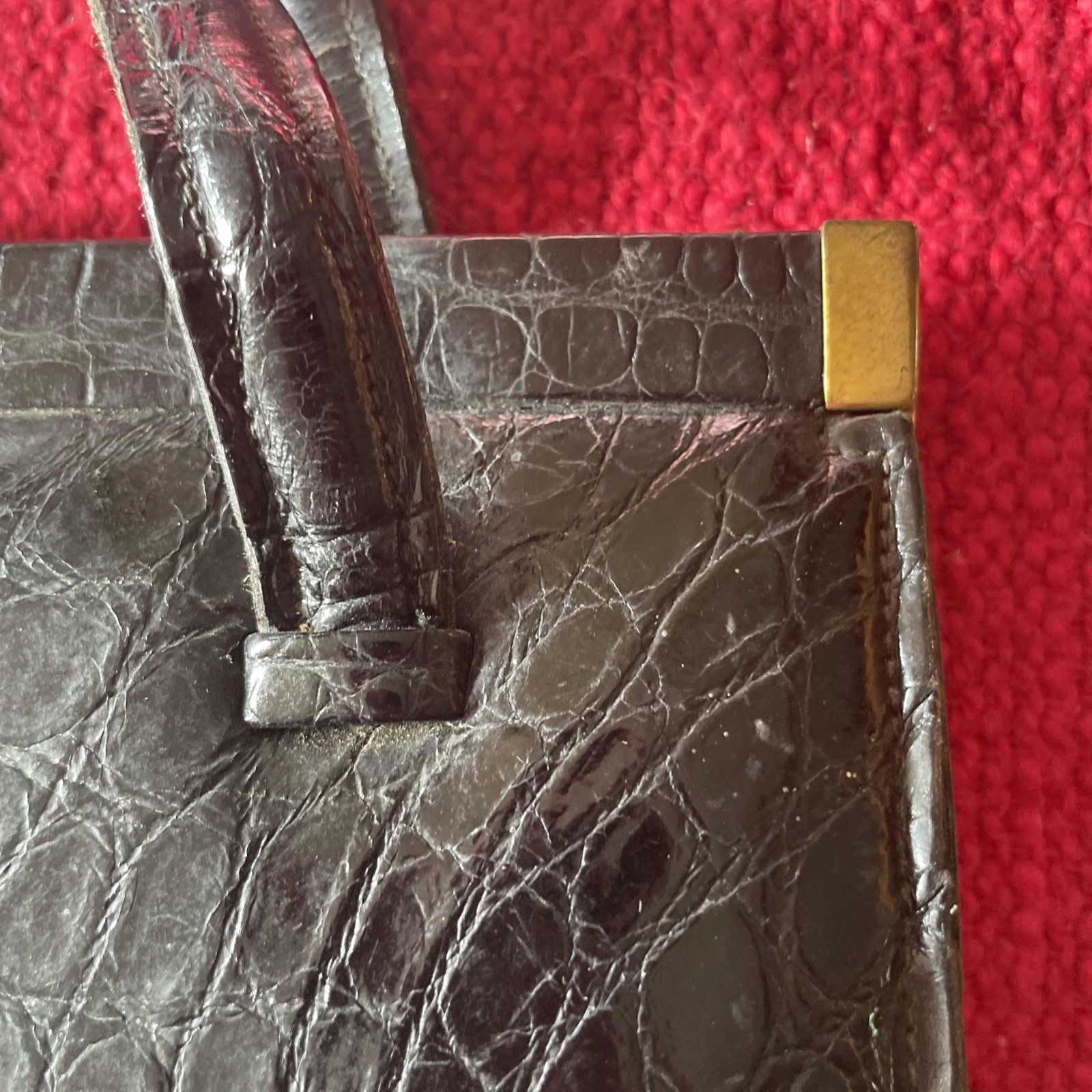 Authenticated Vintage Genuine Crocodile Skin Leather Neiman Marcus Handbag