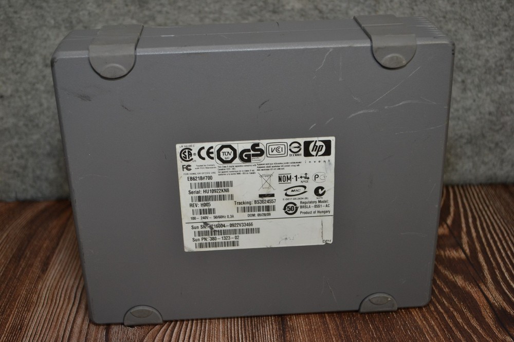 Sun Microsystems Dat 72 External Digital Data Storage / 380-1323-02 - EB621B#700